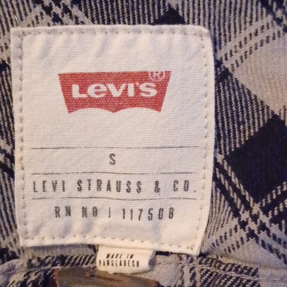 LEVI'S, MENS, ONE POCKET, LONG SLEEVE, FLANNEL SHIRT, SIZE SMALL - Picture 4 of 5